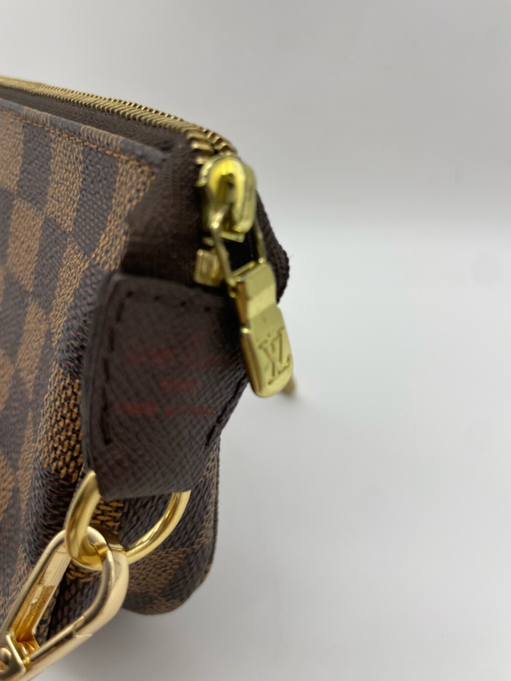 Louis Vuitton Damier Mini Pochette Bag - Picture 7 of 8